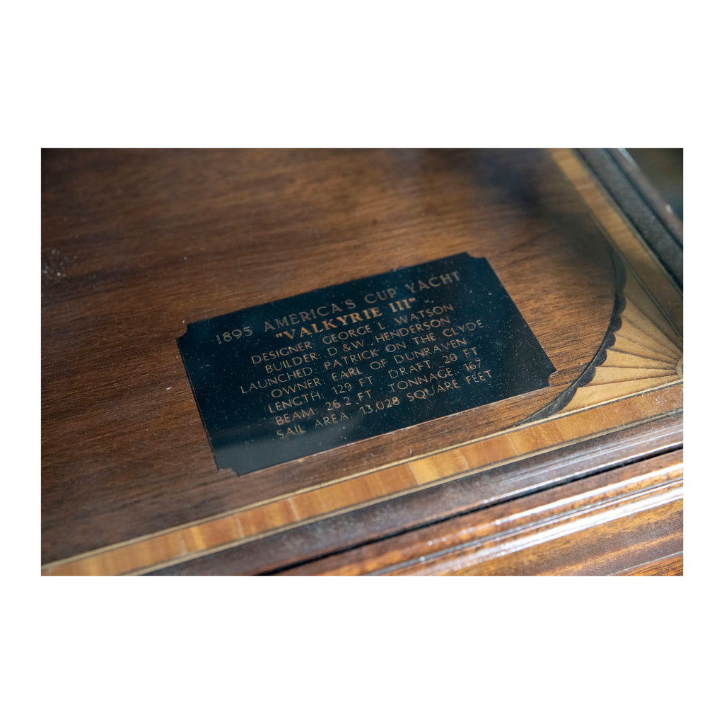 Museum name tag